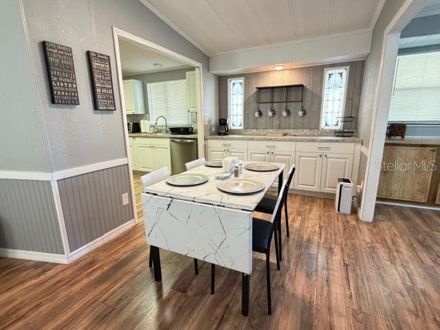 602 JASON DR, LADY LAKE, FL, 32159