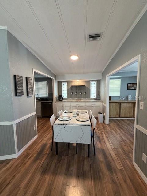 602 JASON DR, LADY LAKE, FL, 32159