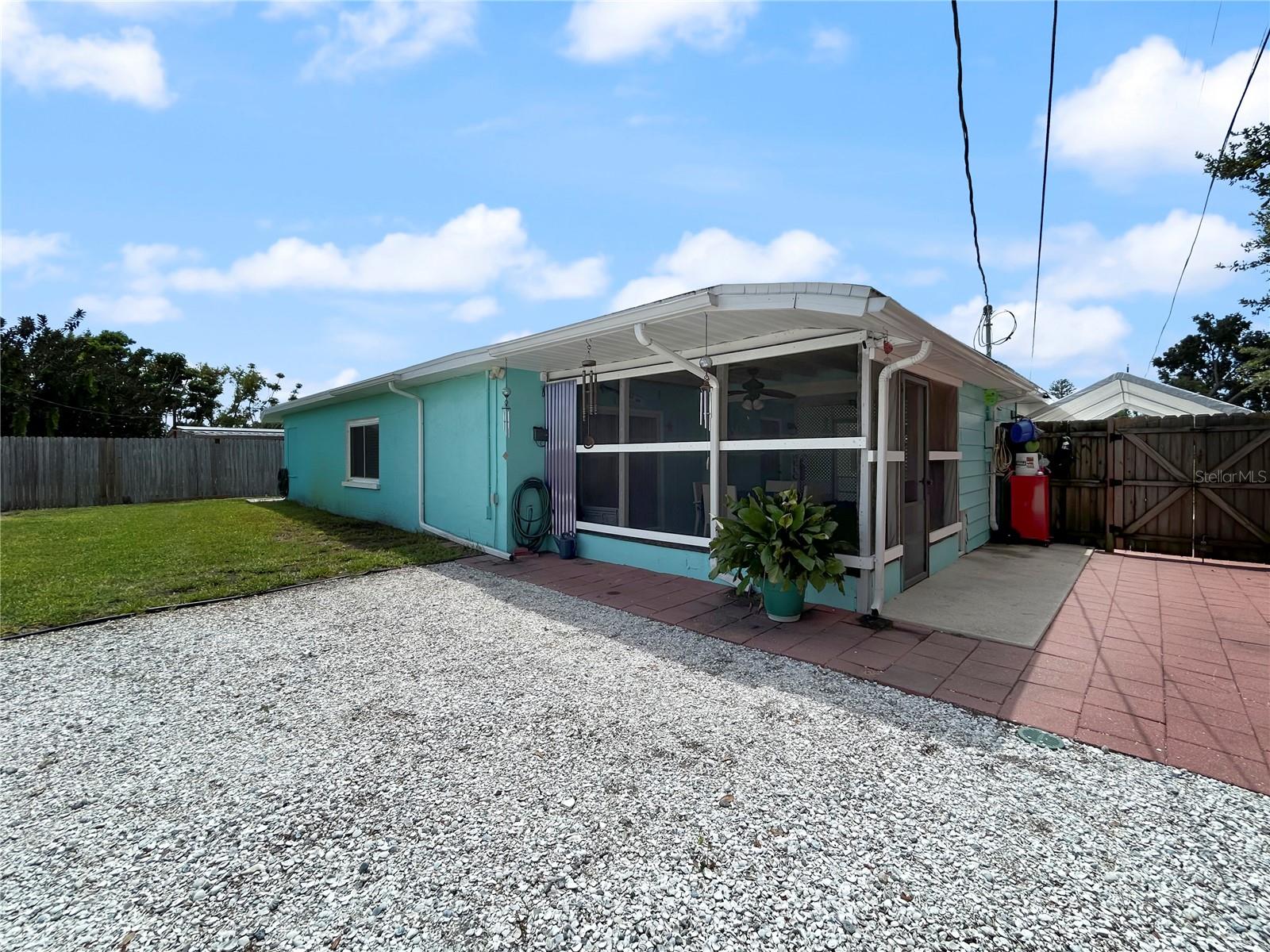2307 EMORY AVE, BRADENTON, FL, 34207