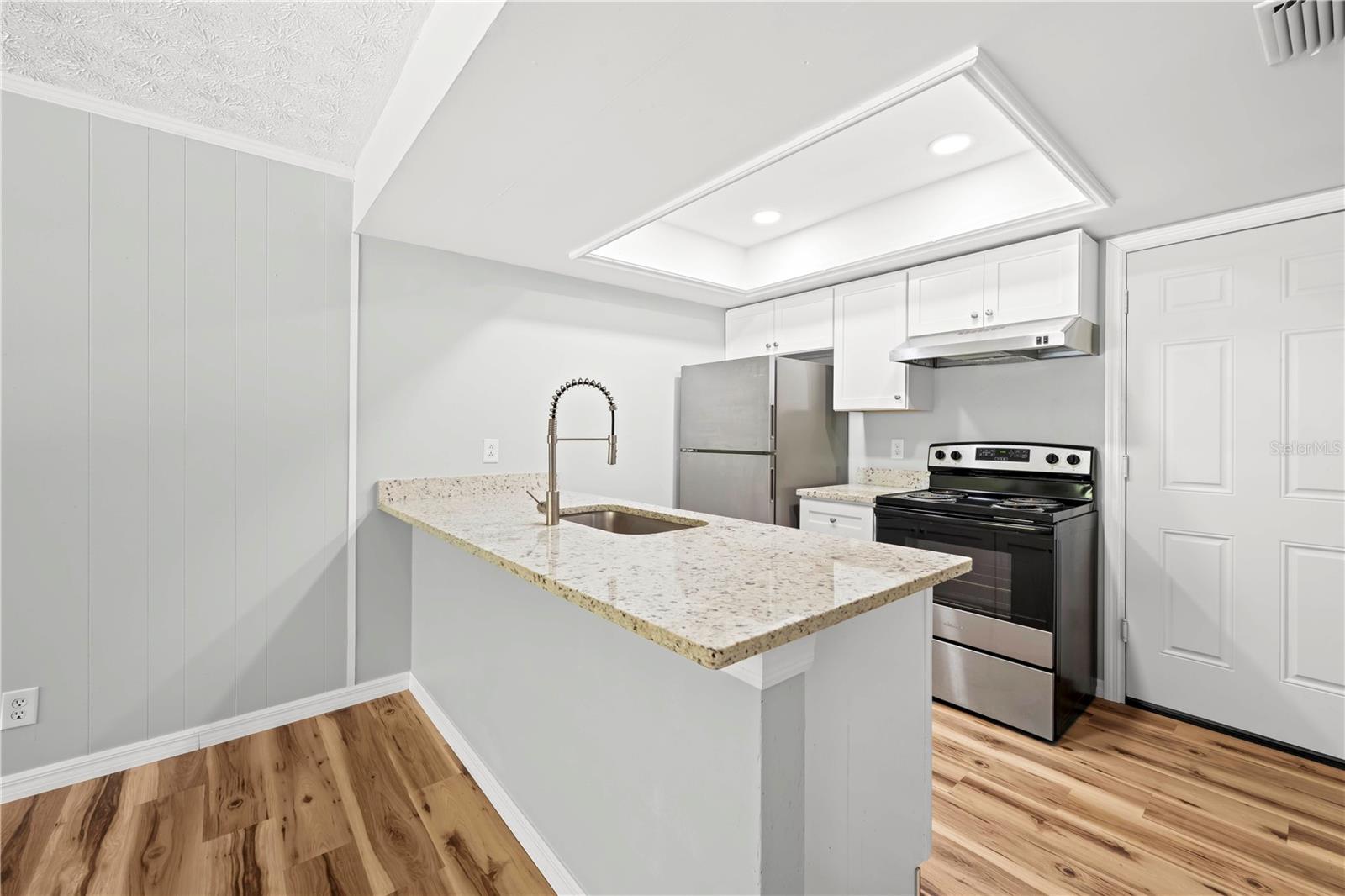 2910 S COLEMAN AVE, HOMOSASSA, FL, 34448