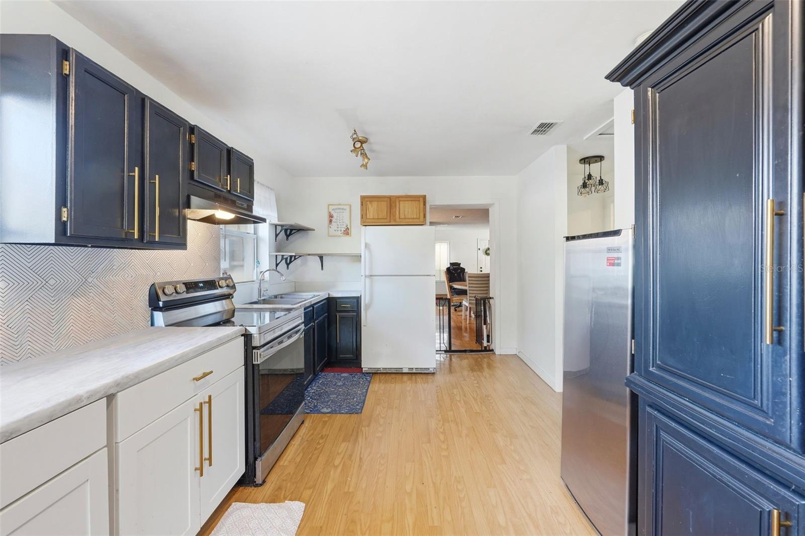 218 S EAST ST, LEESBURG, FL, 34748