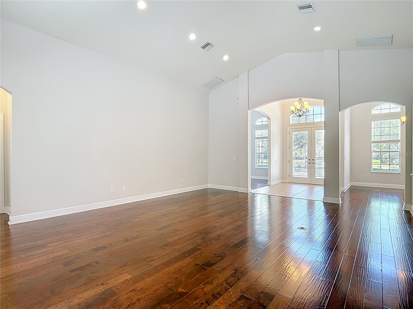 2705 COASTAL RANGE WAY, LUTZ, FL, 33559