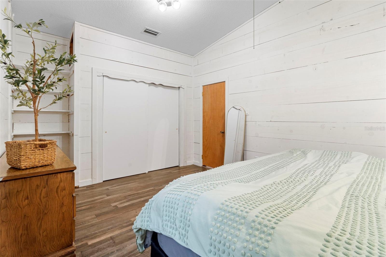 1268 MCGREGOR RD, DELAND, FL, 32720