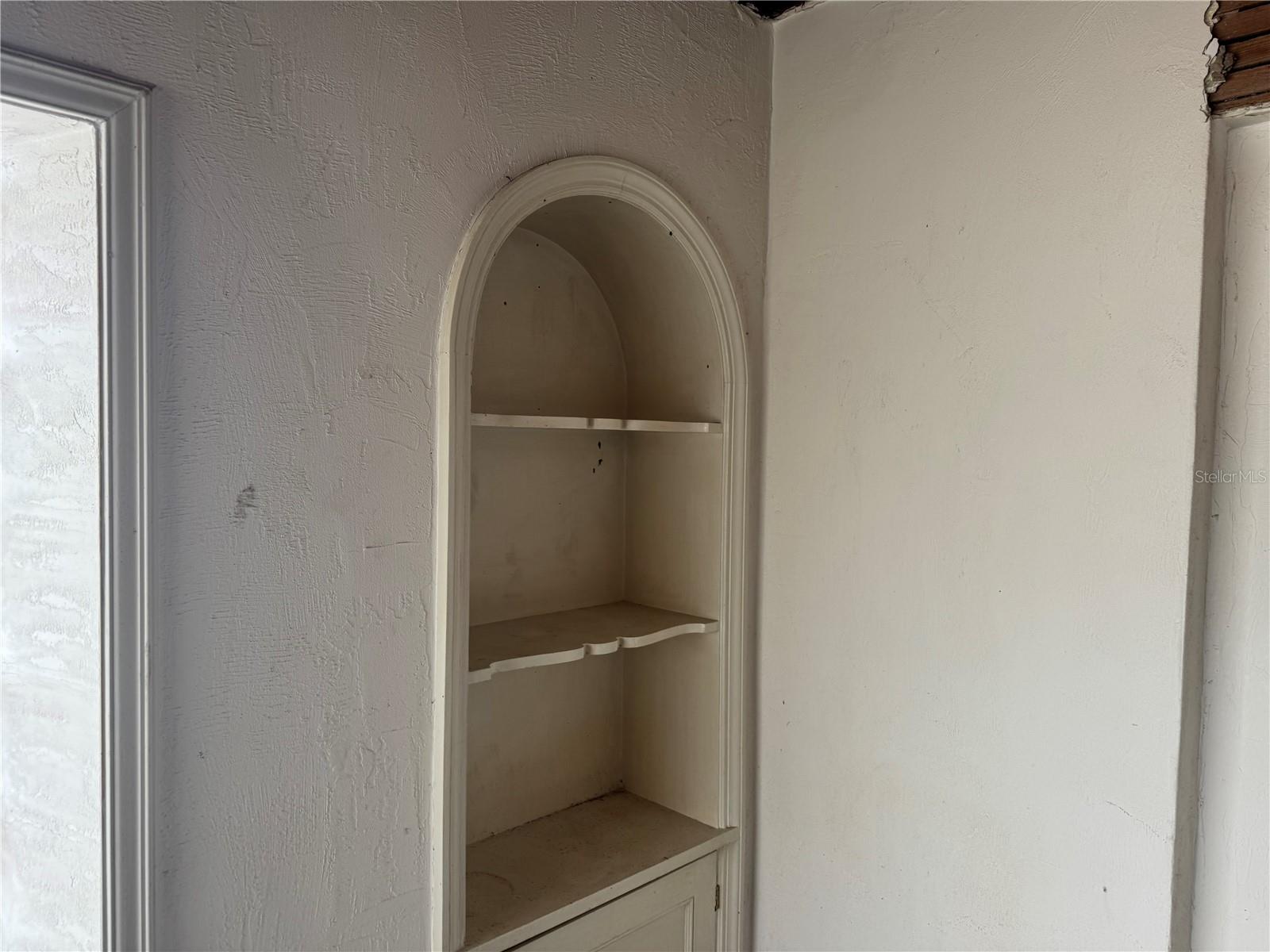 930 N WILD OLIVE AVE, DAYTONA BEACH, FL, 32118