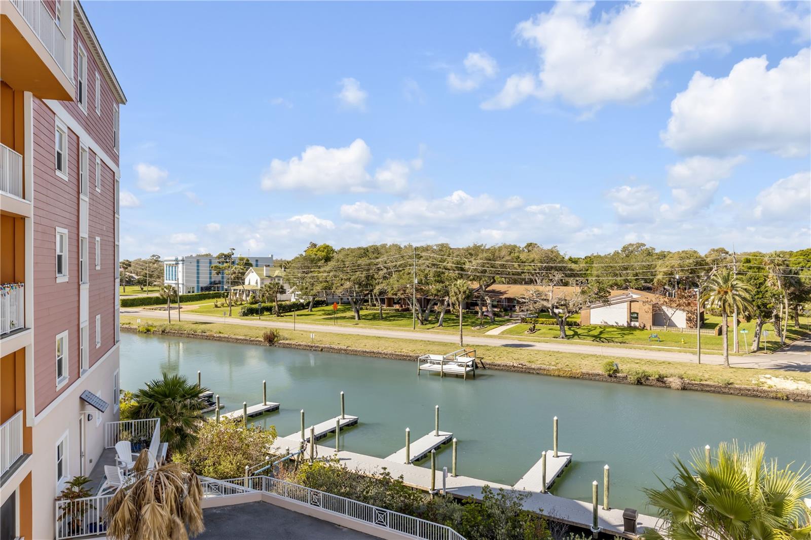 3 RIVERWALK DR #401, NEW SMYRNA BEACH, FL, 32169