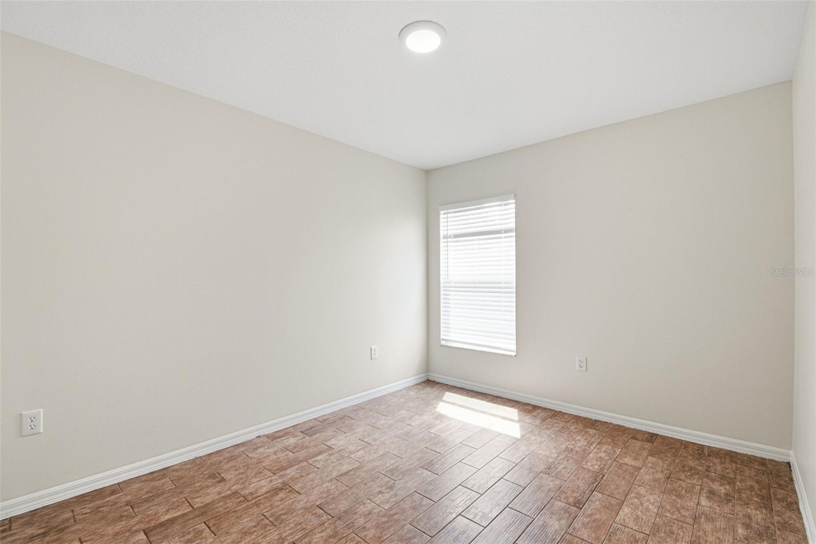 1452 BAYTHORN DR, WESLEY CHAPEL, FL, 33543