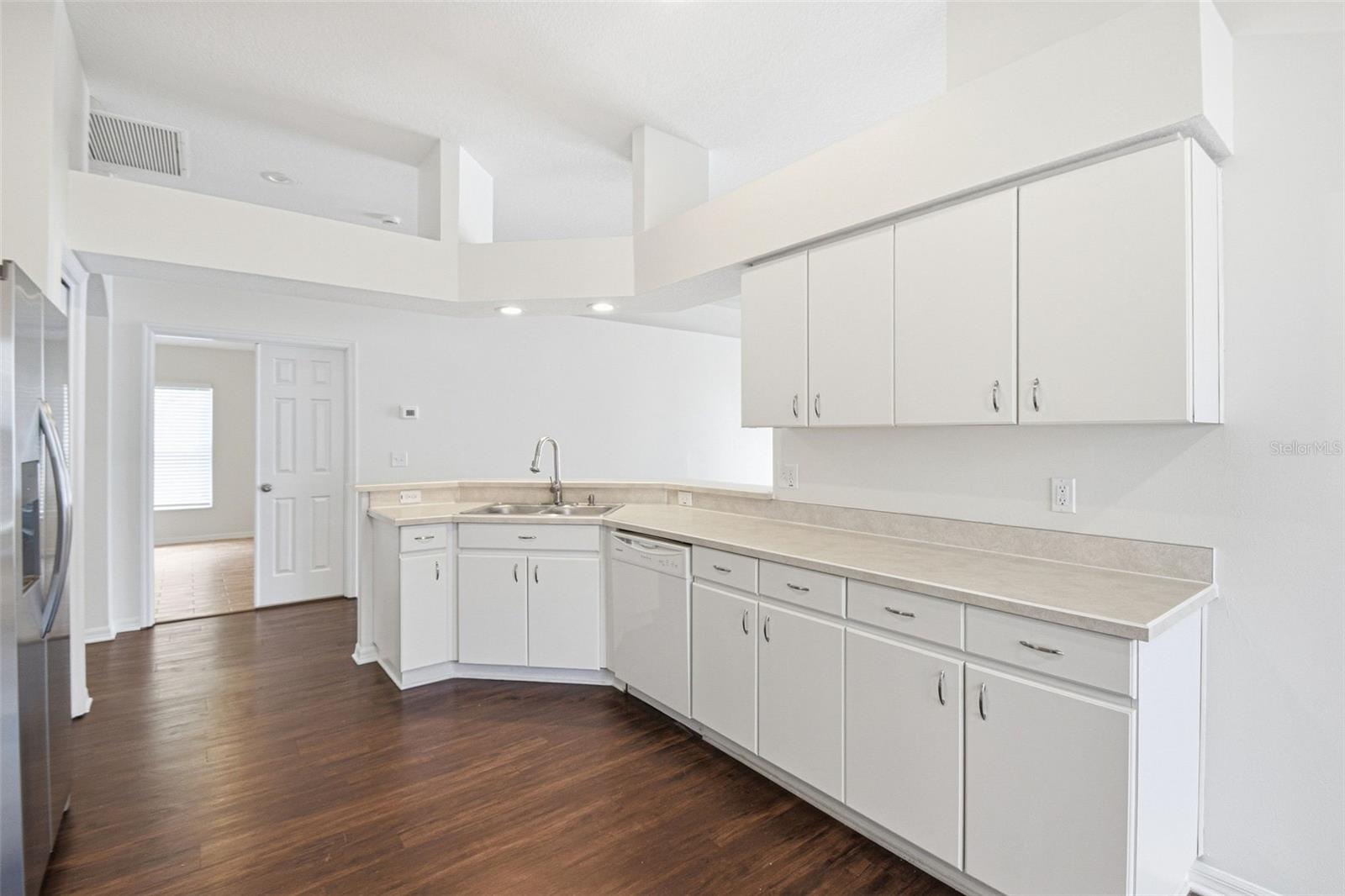 1452 BAYTHORN DR, WESLEY CHAPEL, FL, 33543