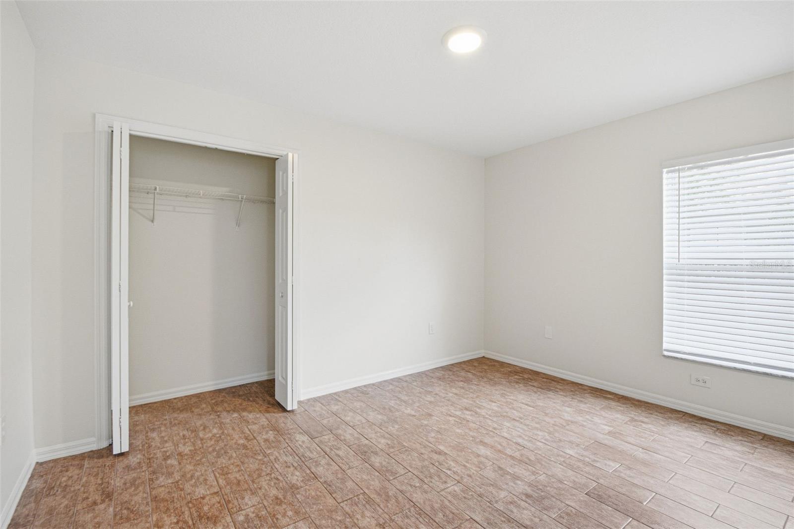 1452 BAYTHORN DR, WESLEY CHAPEL, FL, 33543