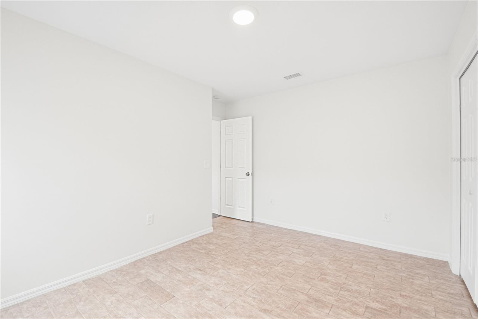 1452 BAYTHORN DR, WESLEY CHAPEL, FL, 33543