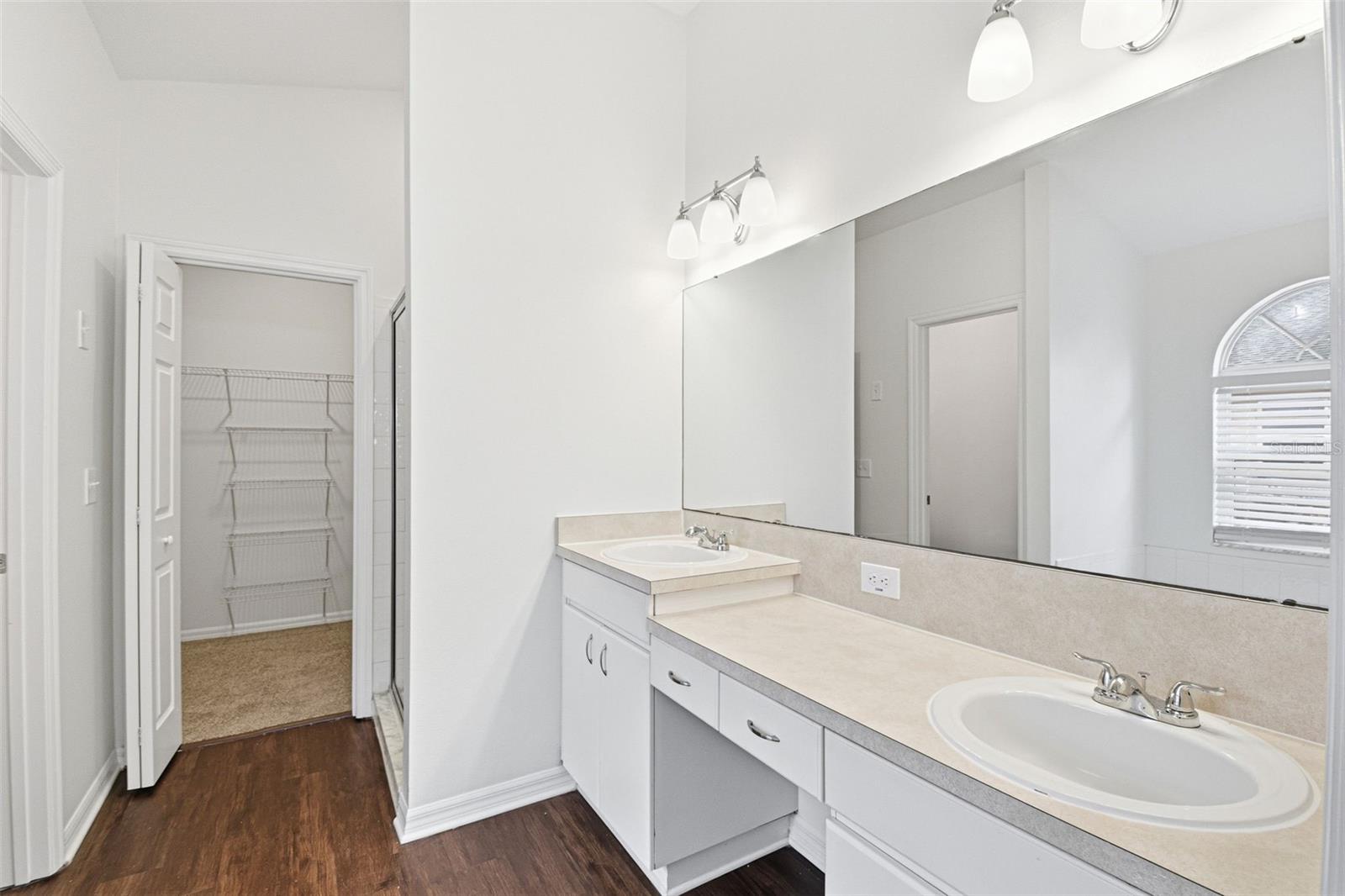 1452 BAYTHORN DR, WESLEY CHAPEL, FL, 33543