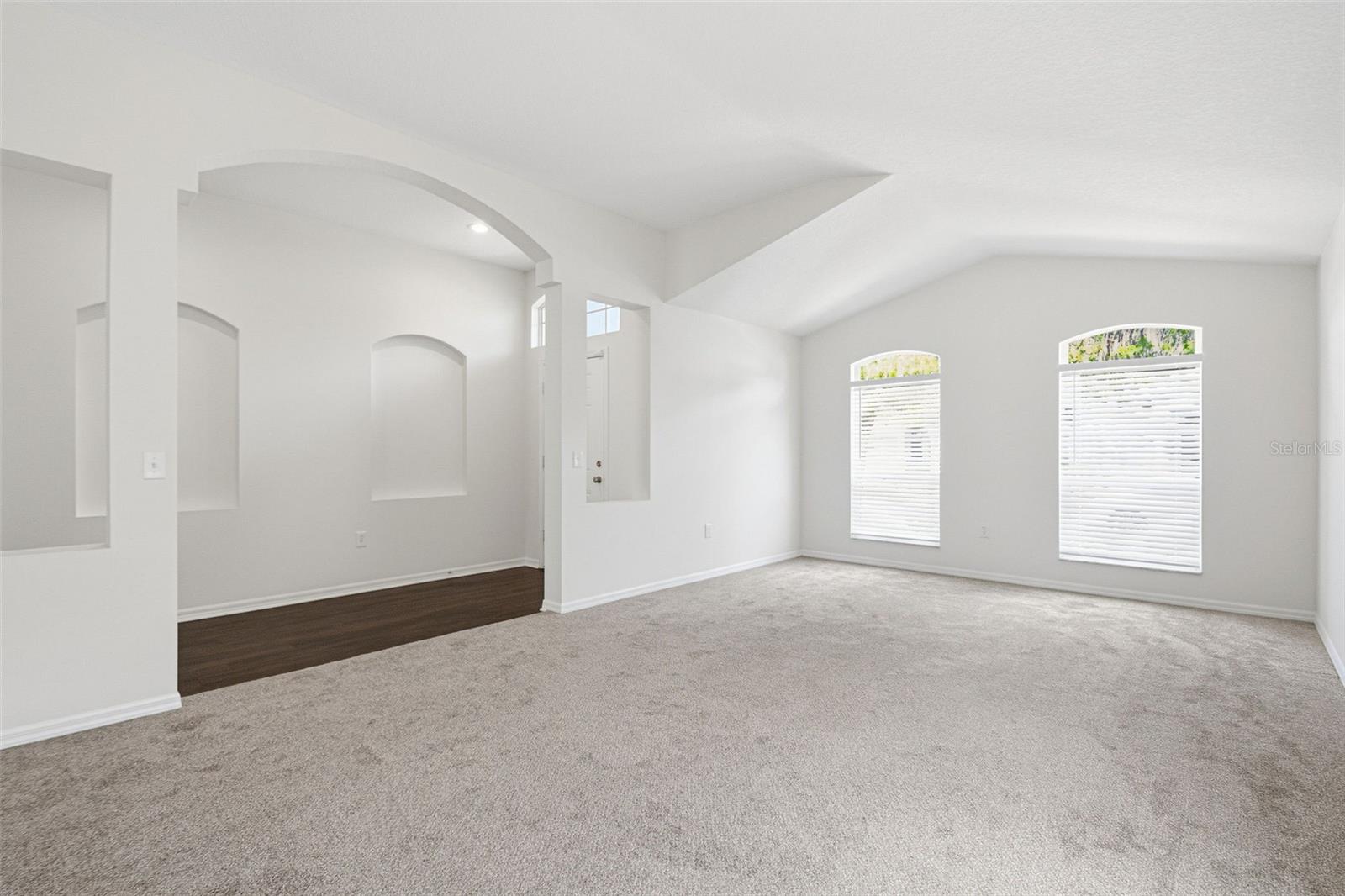 1452 BAYTHORN DR, WESLEY CHAPEL, FL, 33543