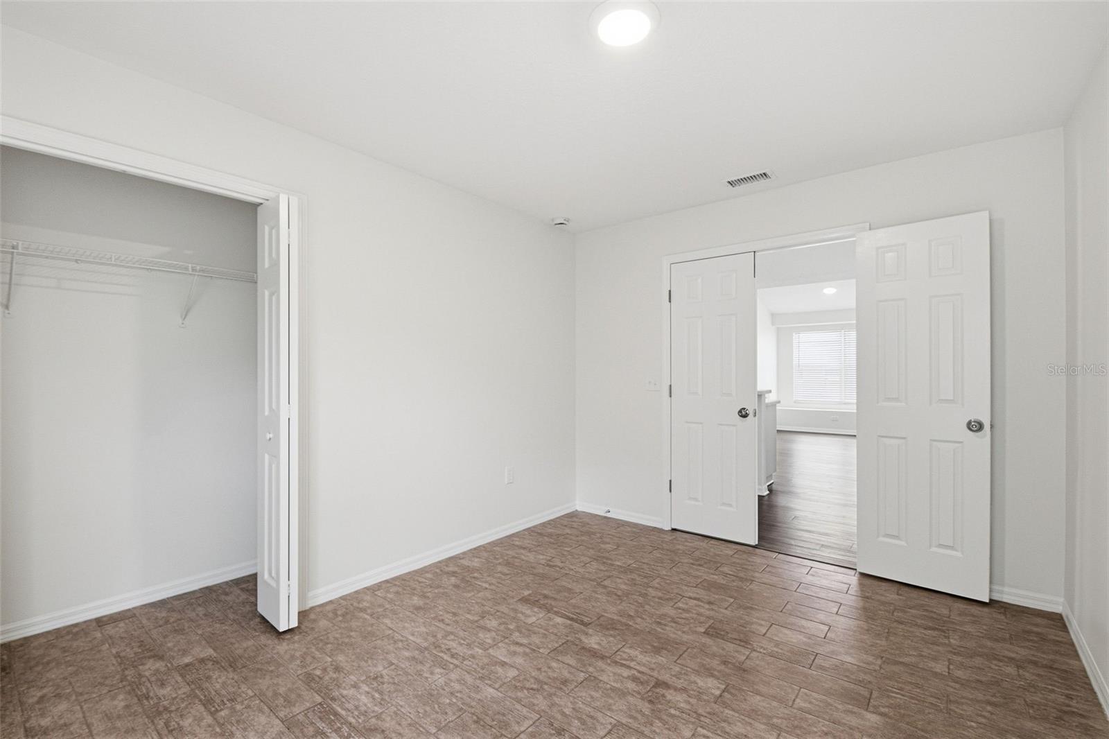 1452 BAYTHORN DR, WESLEY CHAPEL, FL, 33543