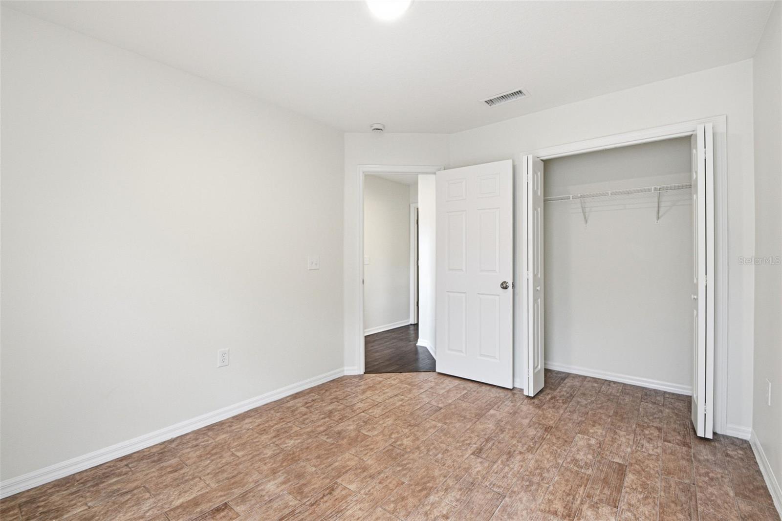 1452 BAYTHORN DR, WESLEY CHAPEL, FL, 33543