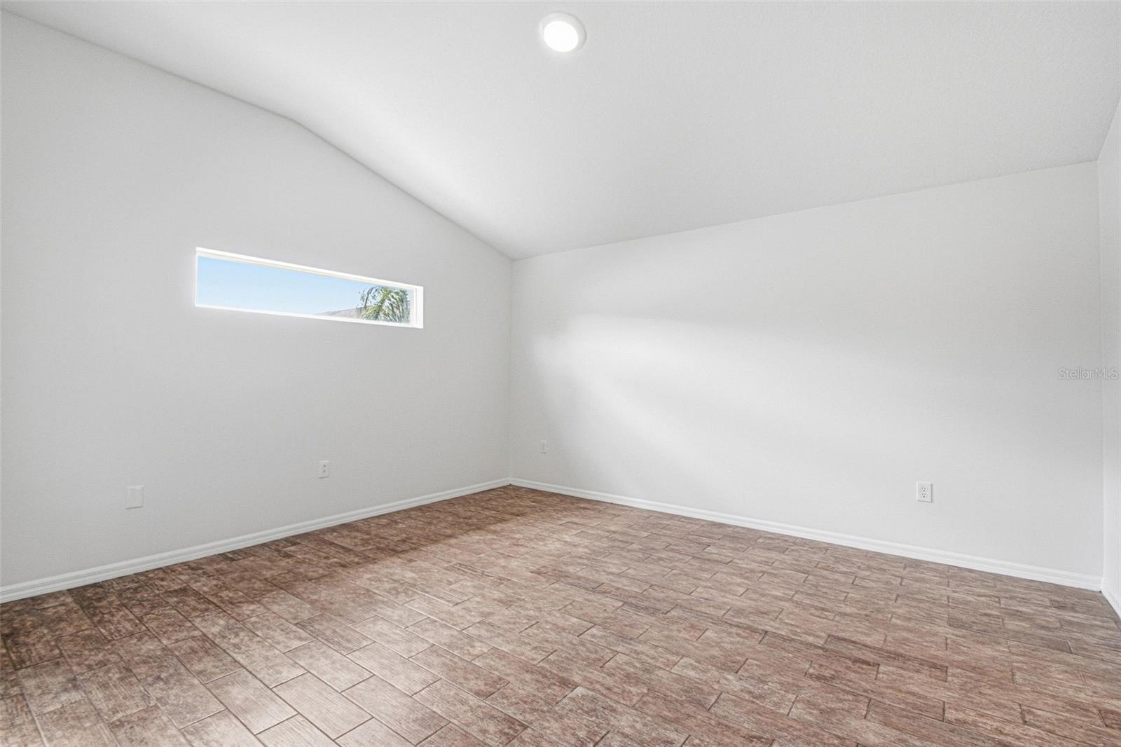 1452 BAYTHORN DR, WESLEY CHAPEL, FL, 33543