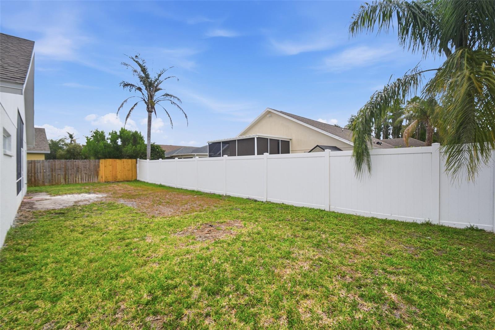 1452 BAYTHORN DR, WESLEY CHAPEL, FL, 33543