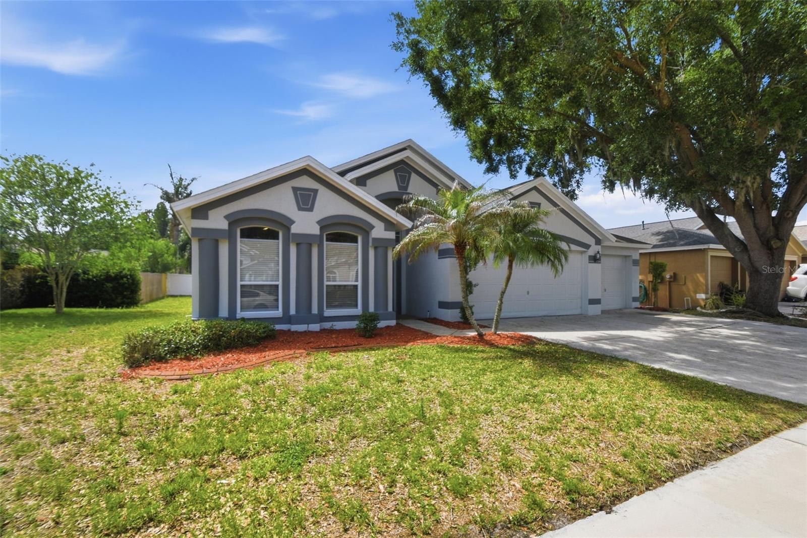 1452 BAYTHORN DR, WESLEY CHAPEL, FL, 33543
