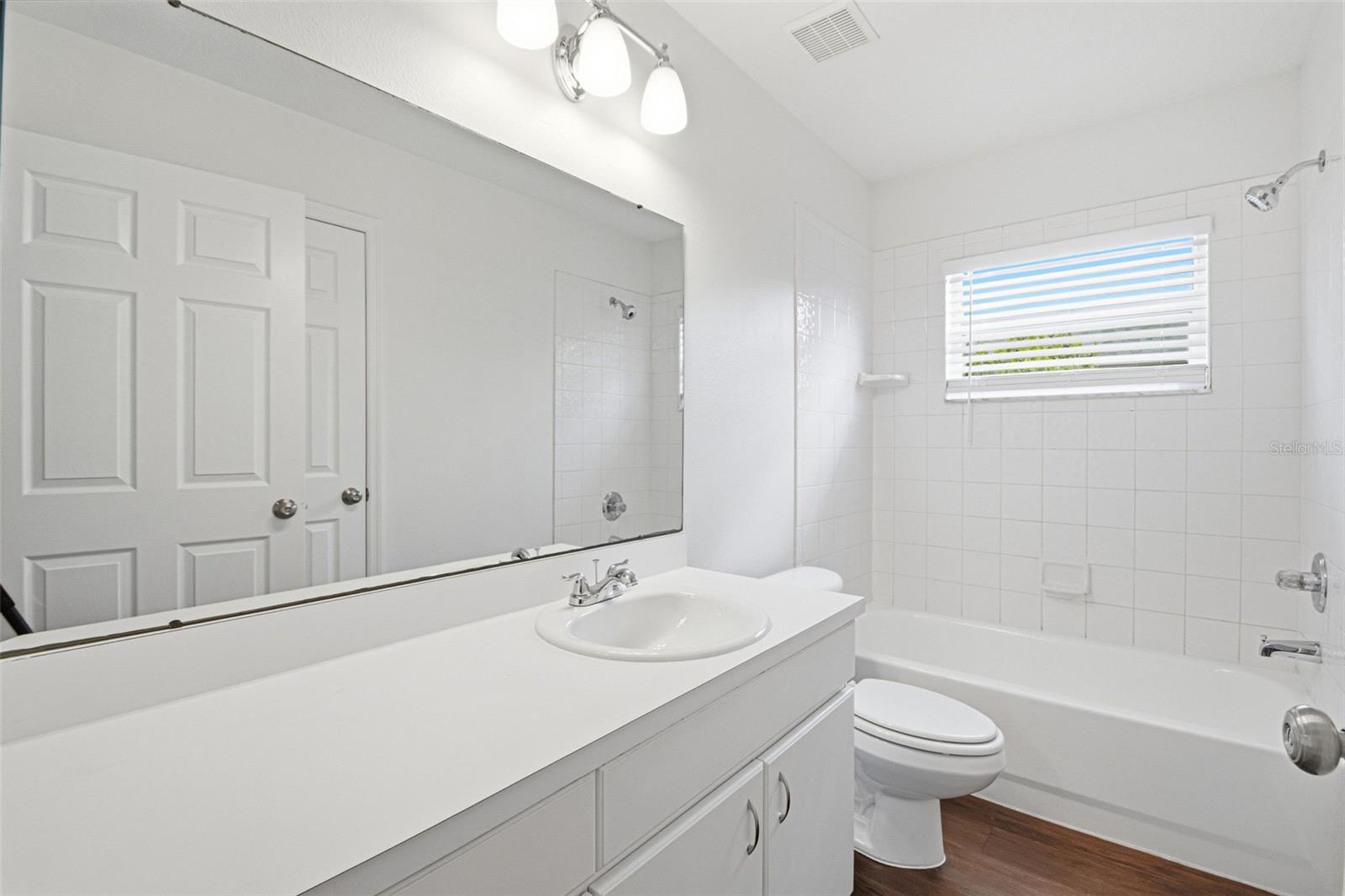 1452 BAYTHORN DR, WESLEY CHAPEL, FL, 33543