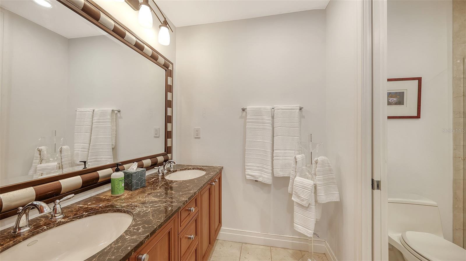 235 COCOANUT AVE #128E, SARASOTA, FL, 34236