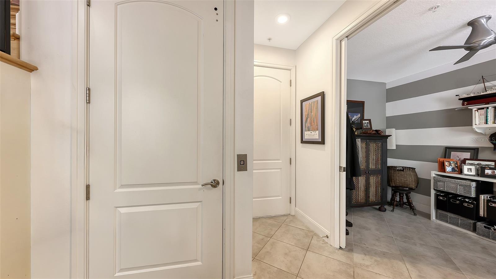 235 COCOANUT AVE #128E, SARASOTA, FL, 34236