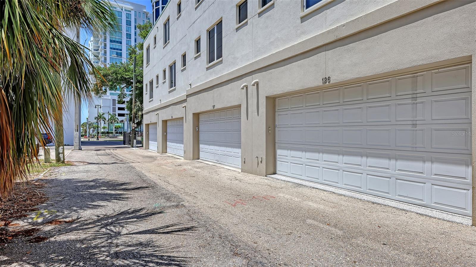 235 COCOANUT AVE #128E, SARASOTA, FL, 34236