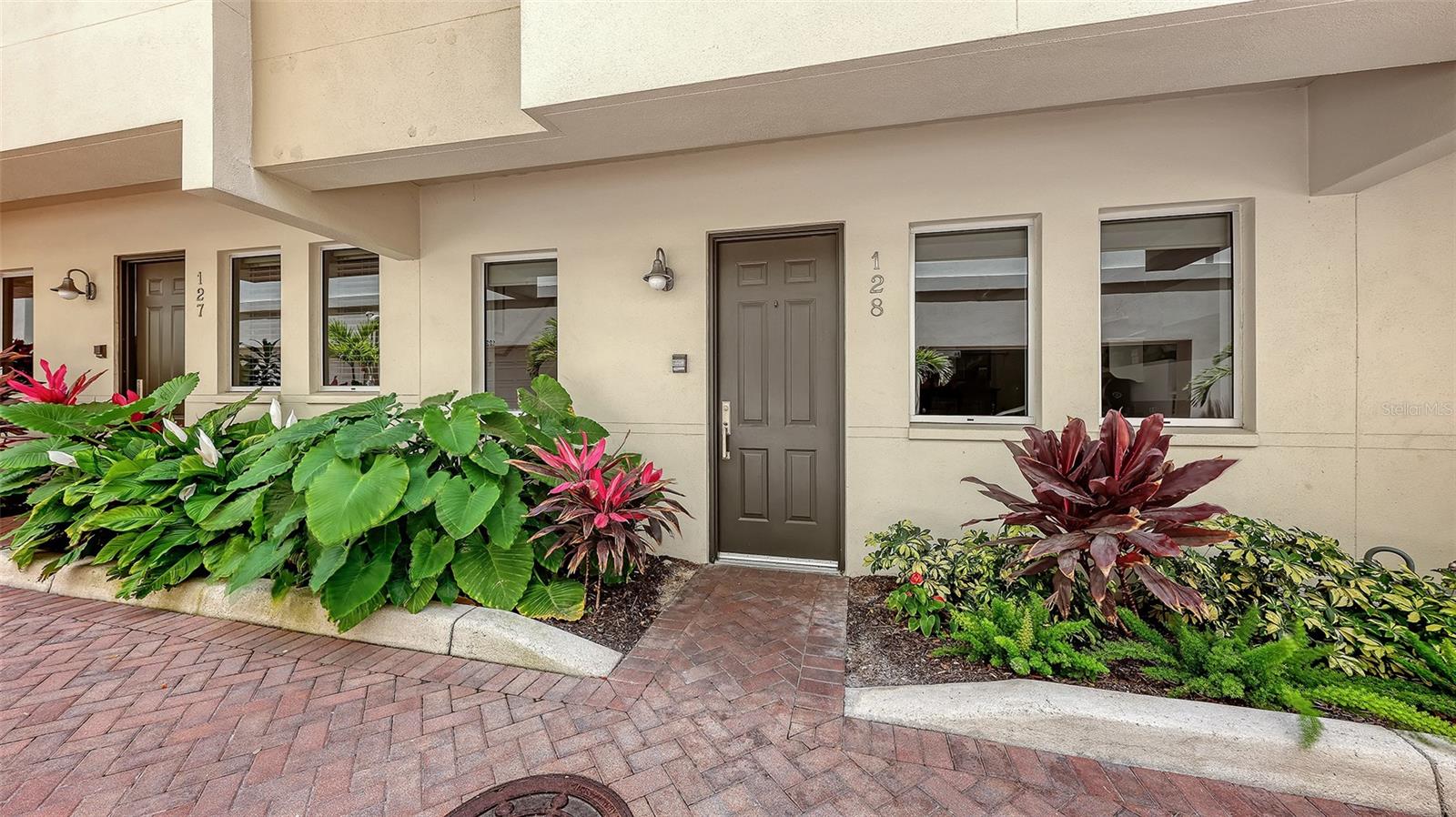 235 COCOANUT AVE #128E, SARASOTA, FL, 34236