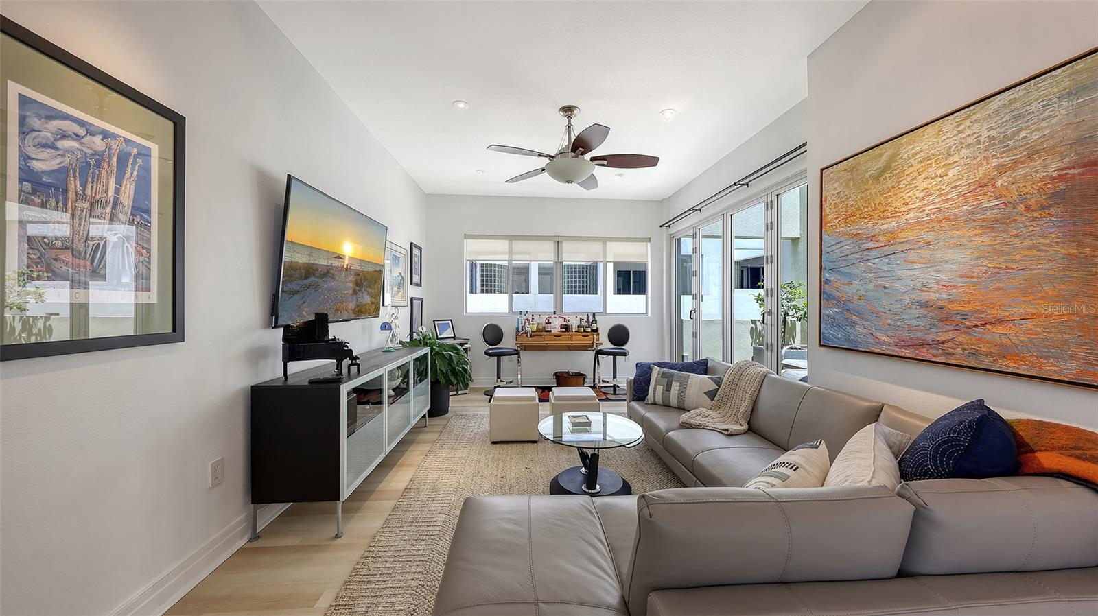 235 COCOANUT AVE #128E, SARASOTA, FL, 34236