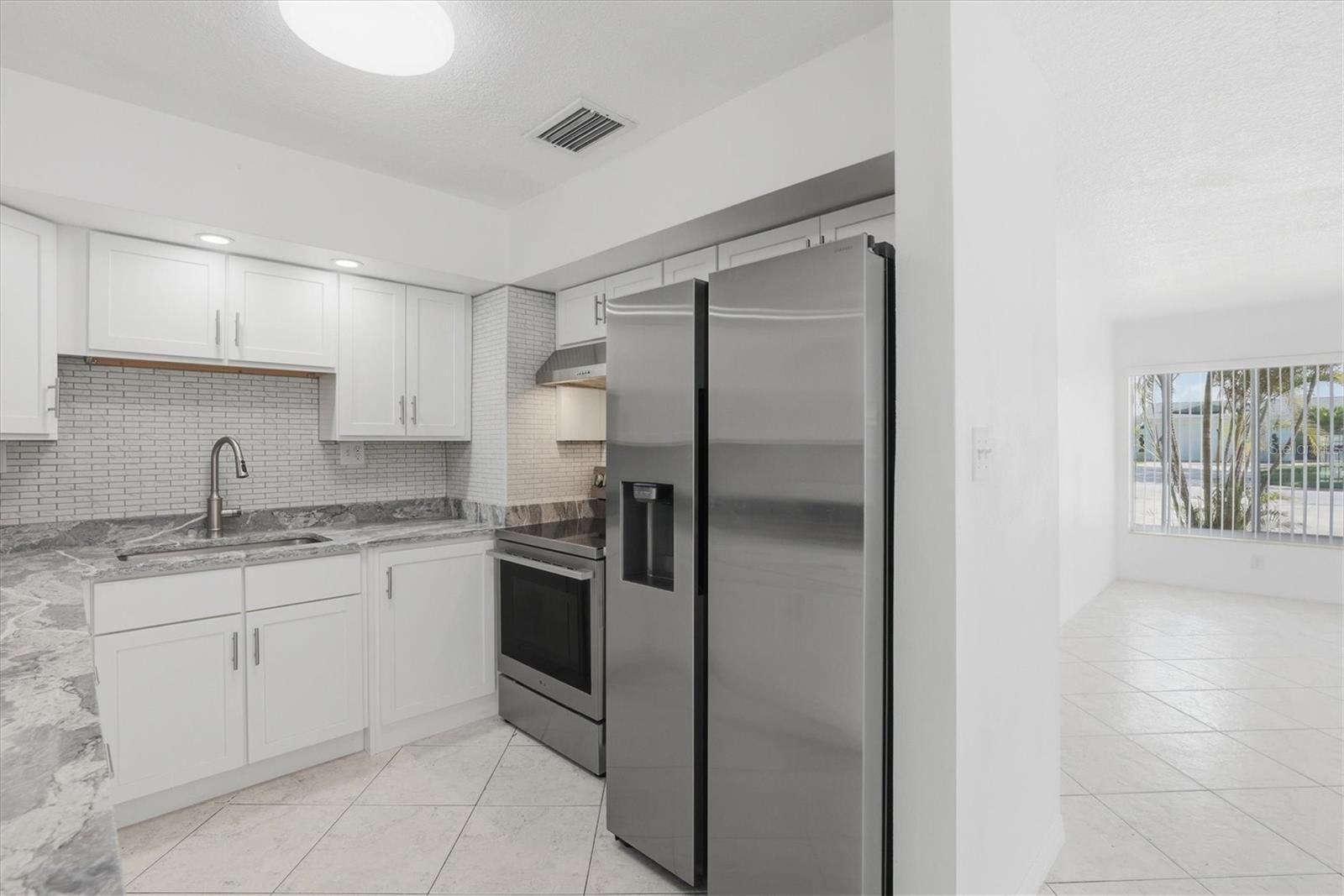 721 BAYSHORE DR, TARPON SPRINGS, FL, 34689