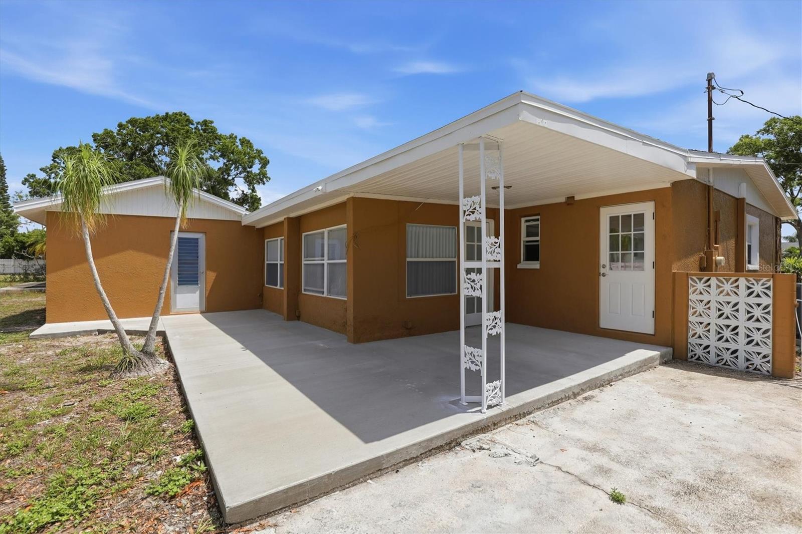 721 BAYSHORE DR, TARPON SPRINGS, FL, 34689