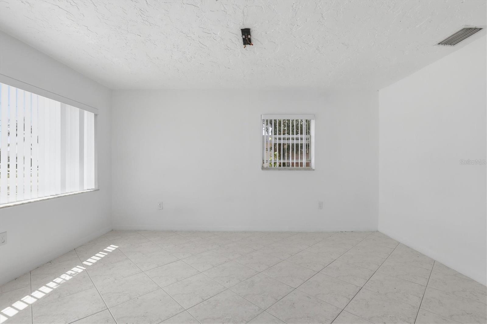 721 BAYSHORE DR, TARPON SPRINGS, FL, 34689