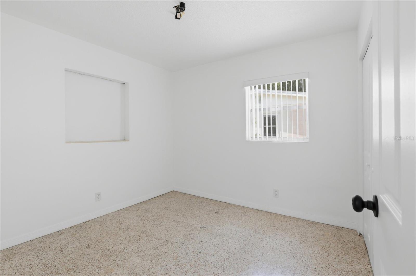 721 BAYSHORE DR, TARPON SPRINGS, FL, 34689