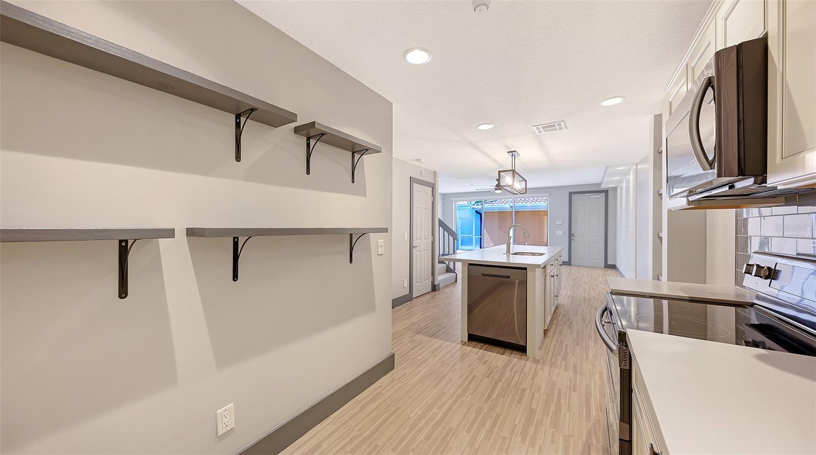 1586 DORGALI DR, SARASOTA, FL, 34238