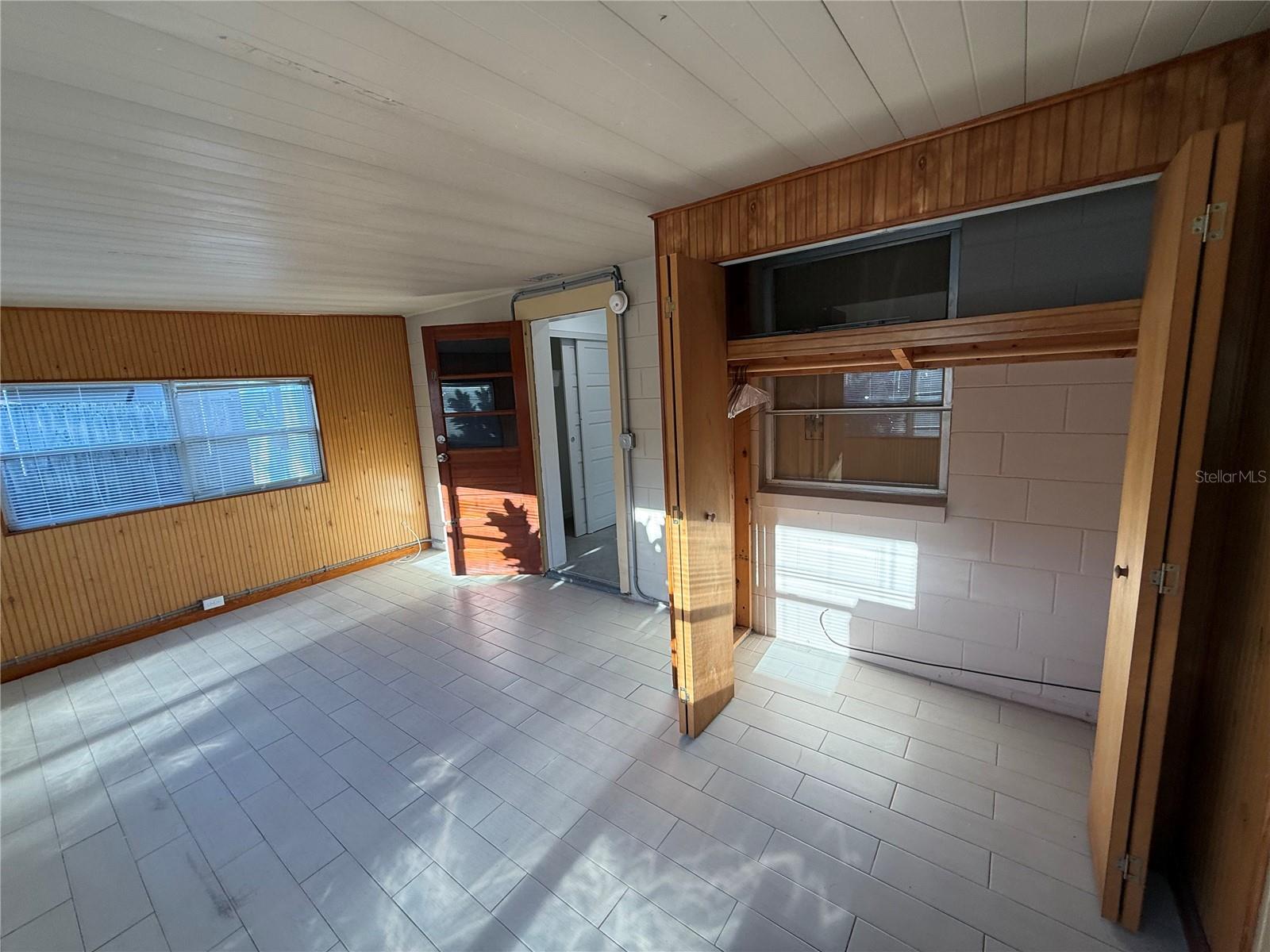 15573 BEDFORD CIR E, CLEARWATER, FL, 33764