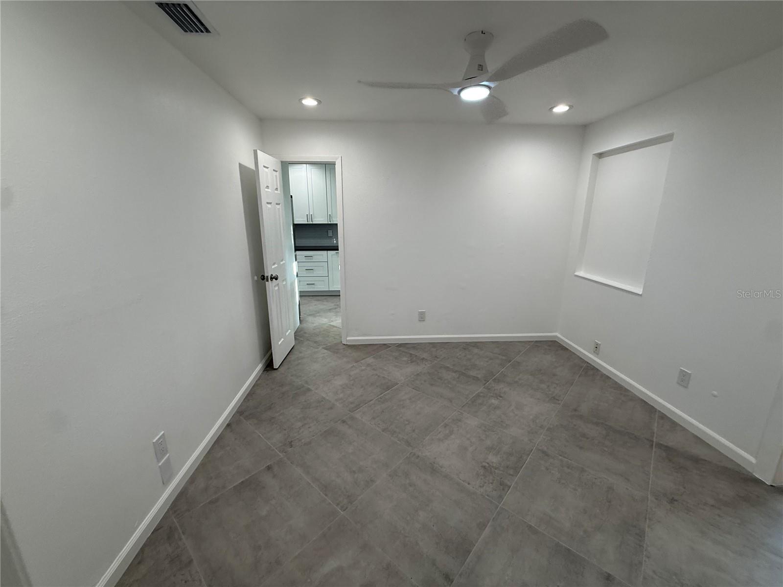 15573 BEDFORD CIR E, CLEARWATER, FL, 33764