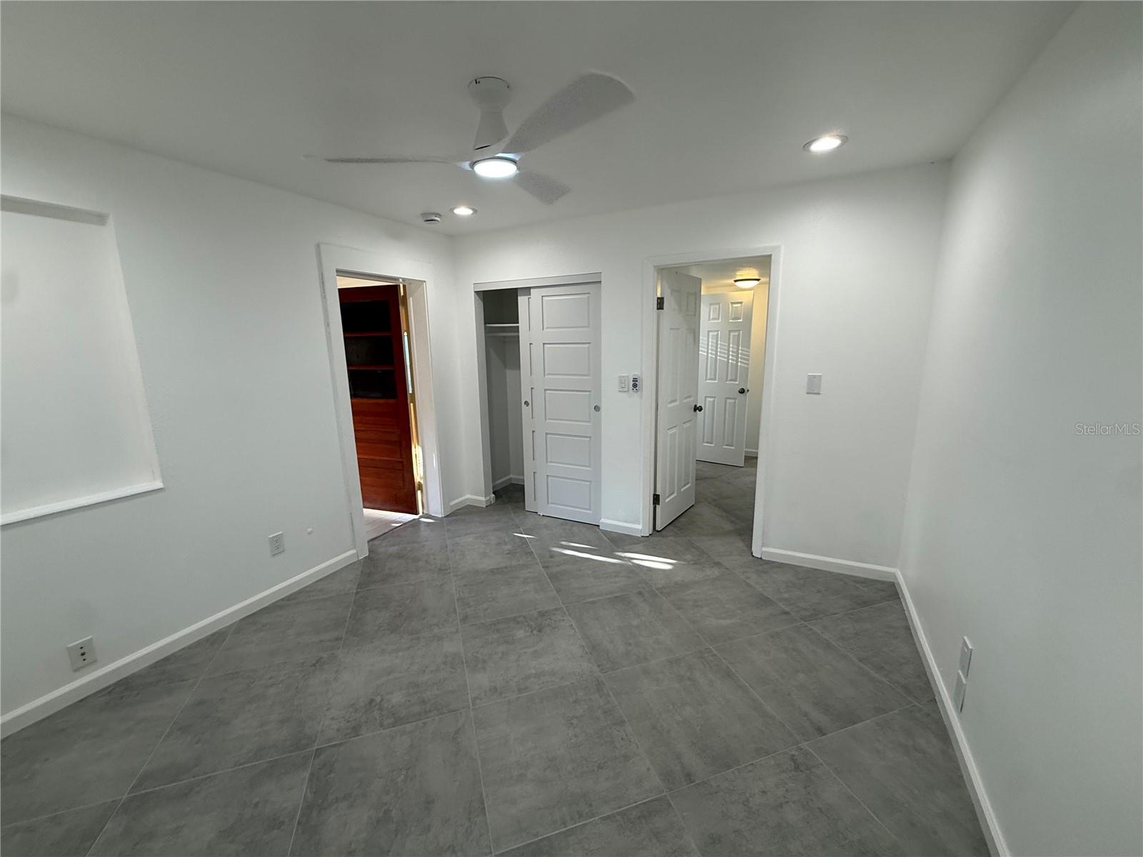 15573 BEDFORD CIR E, CLEARWATER, FL, 33764