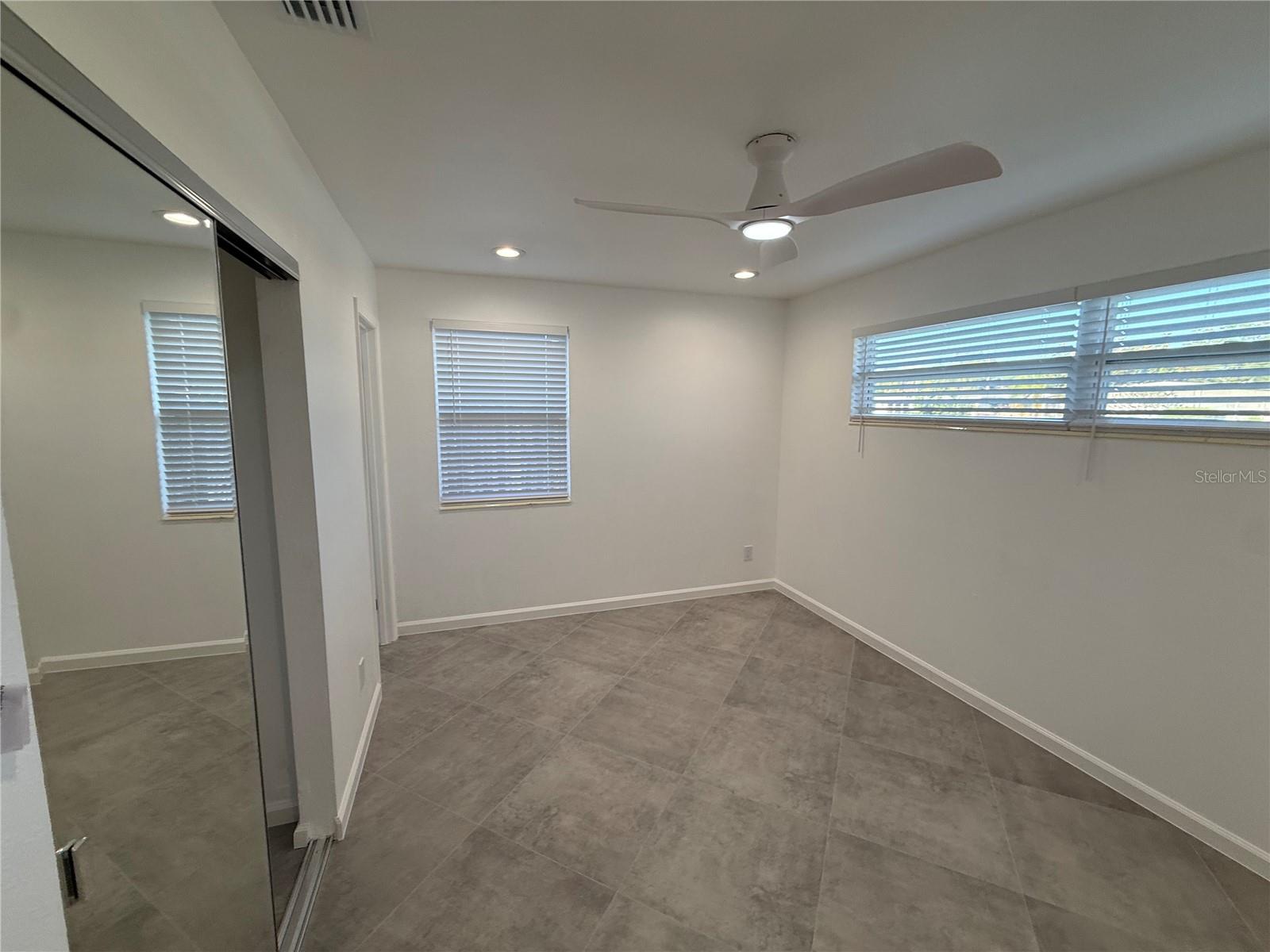 15573 BEDFORD CIR E, CLEARWATER, FL, 33764