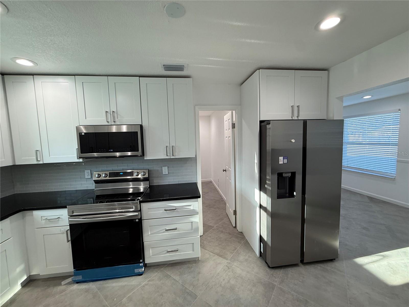 15573 BEDFORD CIR E, CLEARWATER, FL, 33764