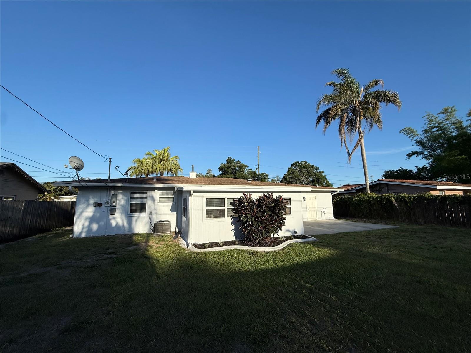 15573 BEDFORD CIR E, CLEARWATER, FL, 33764