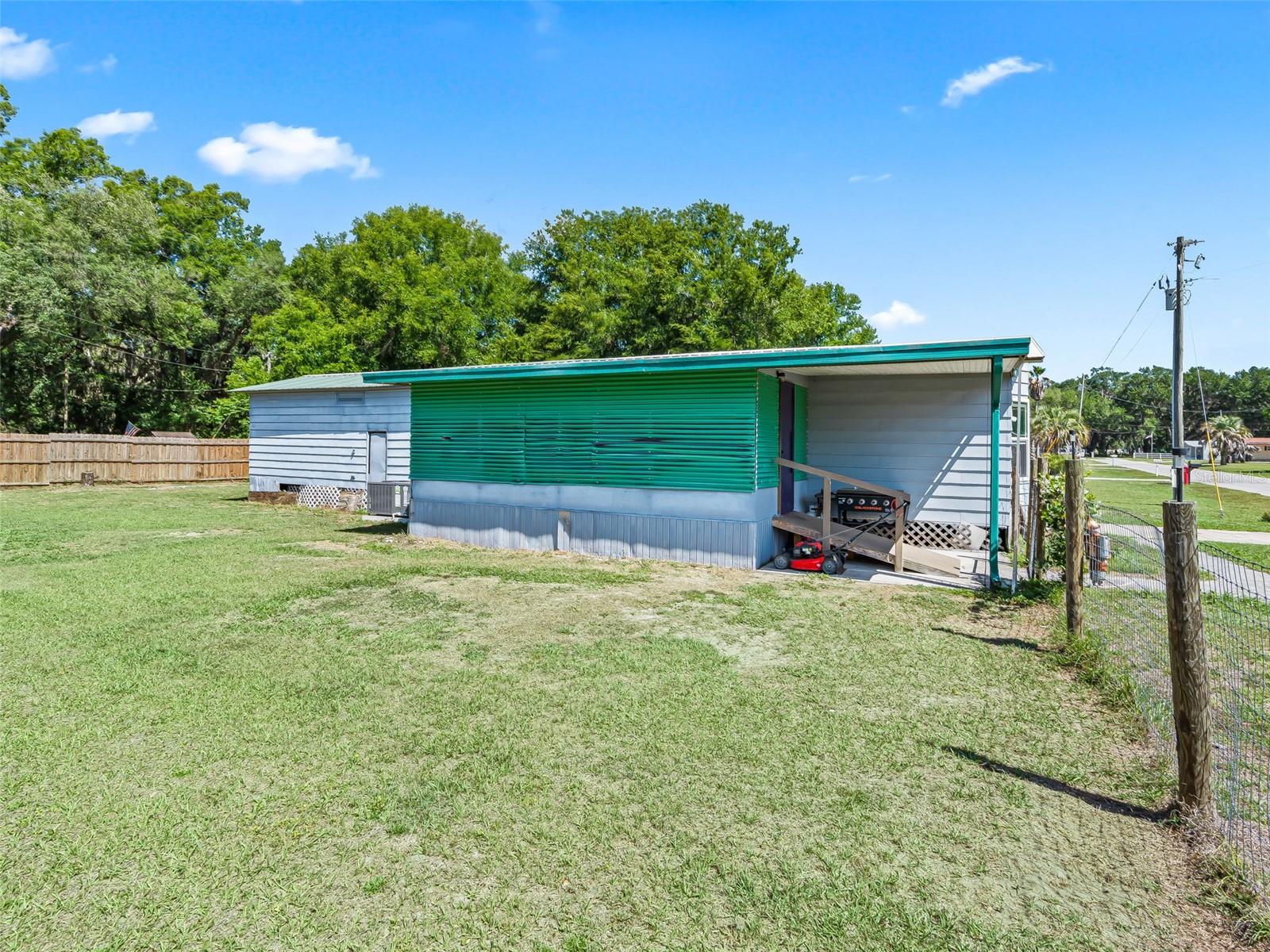 10114 SE 24TH ST, WEBSTER, FL, 33597