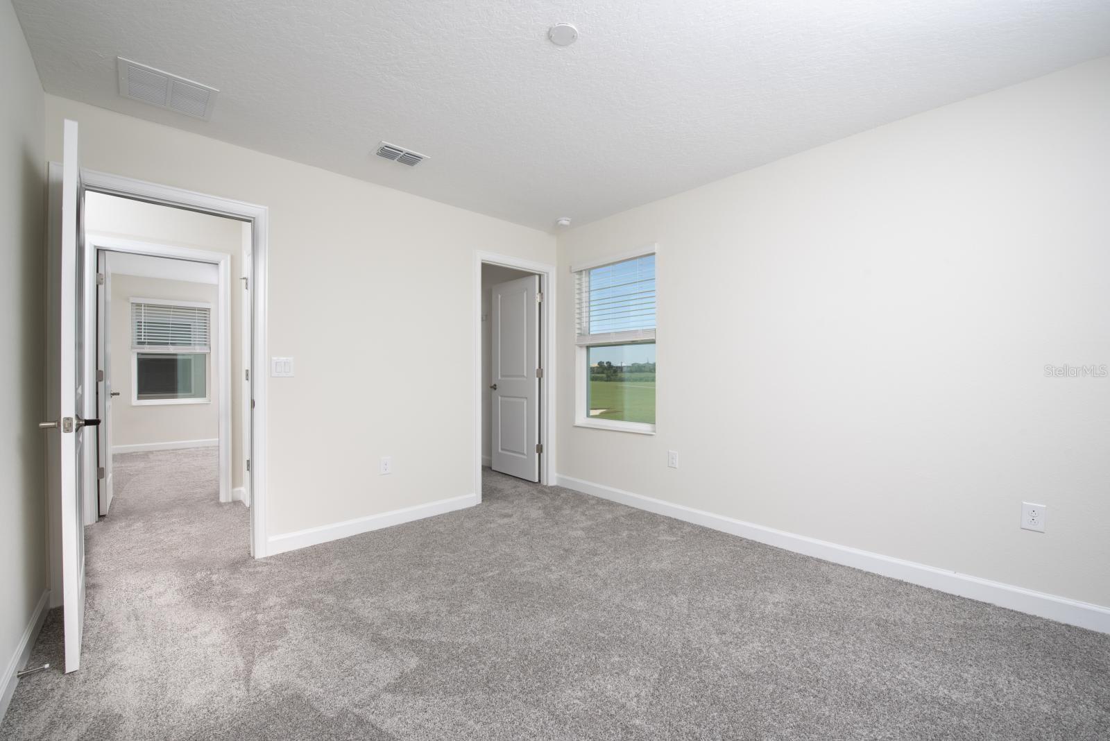 1037 BLACKWOLF RUN RD, DAVENPORT, FL, 33896