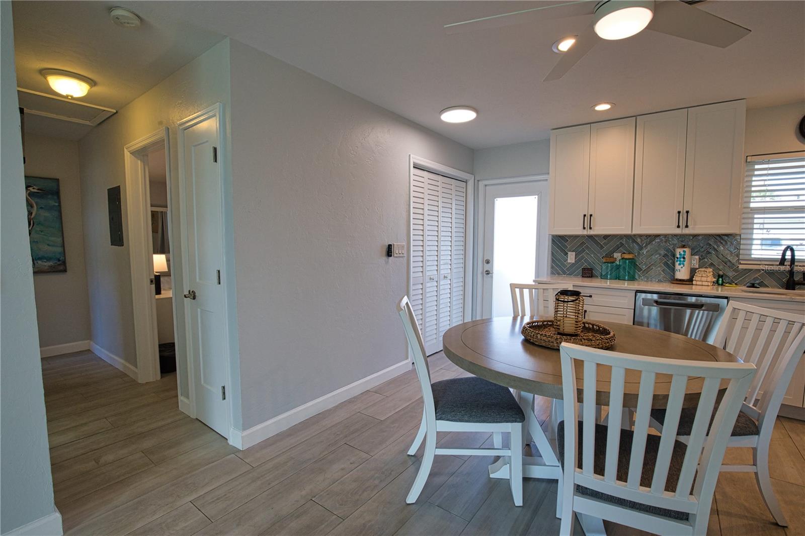 5830 MIDNIGHT PASS ROAD #86, SARASOTA, FL, 34242