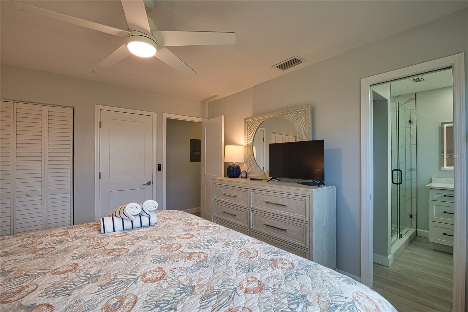 5830 MIDNIGHT PASS ROAD #86, SARASOTA, FL, 34242