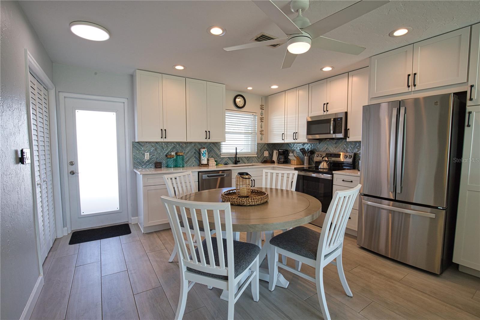 5830 MIDNIGHT PASS ROAD #86, SARASOTA, FL, 34242