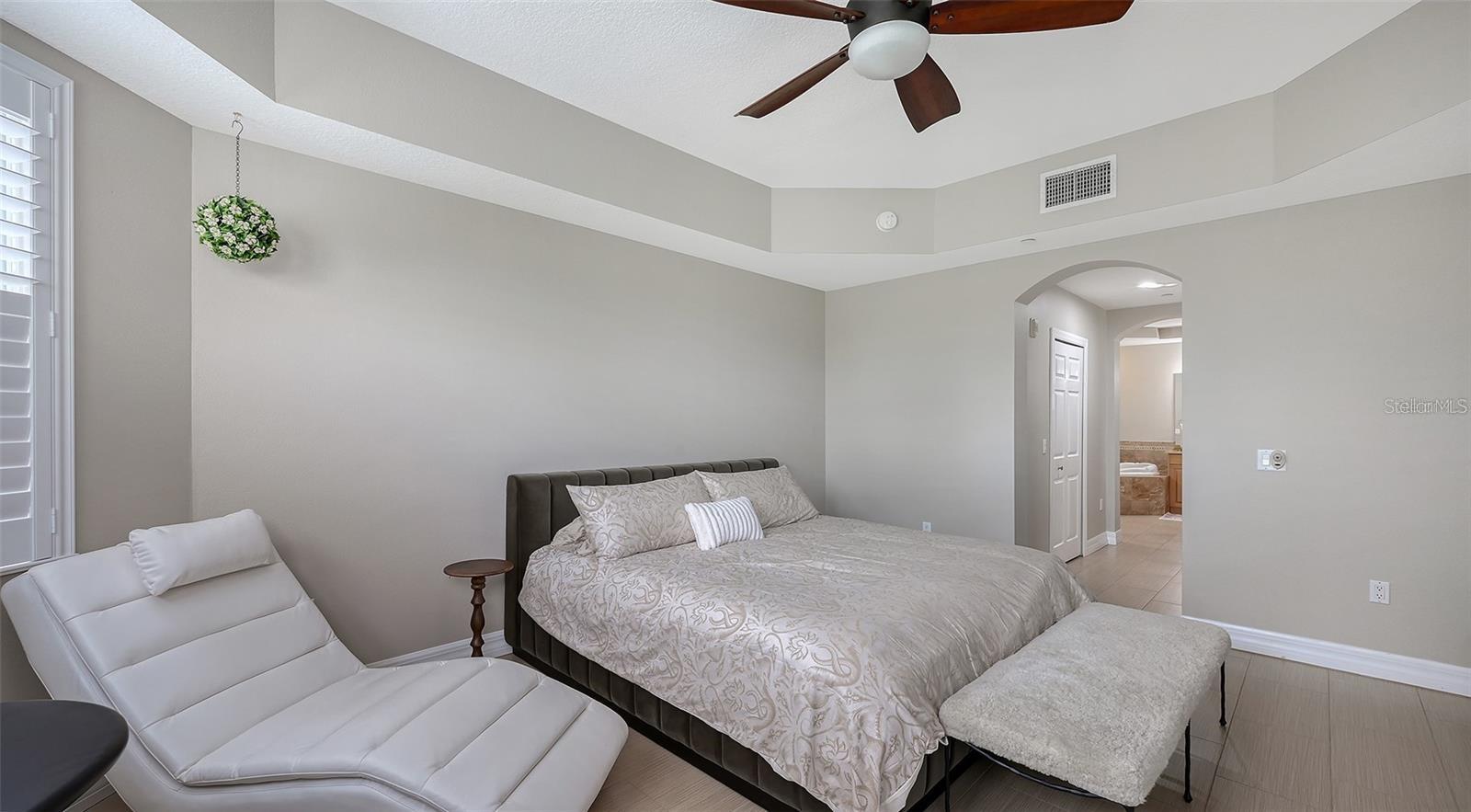 1921 MONTE CARLO DR #302, SARASOTA, FL, 34231