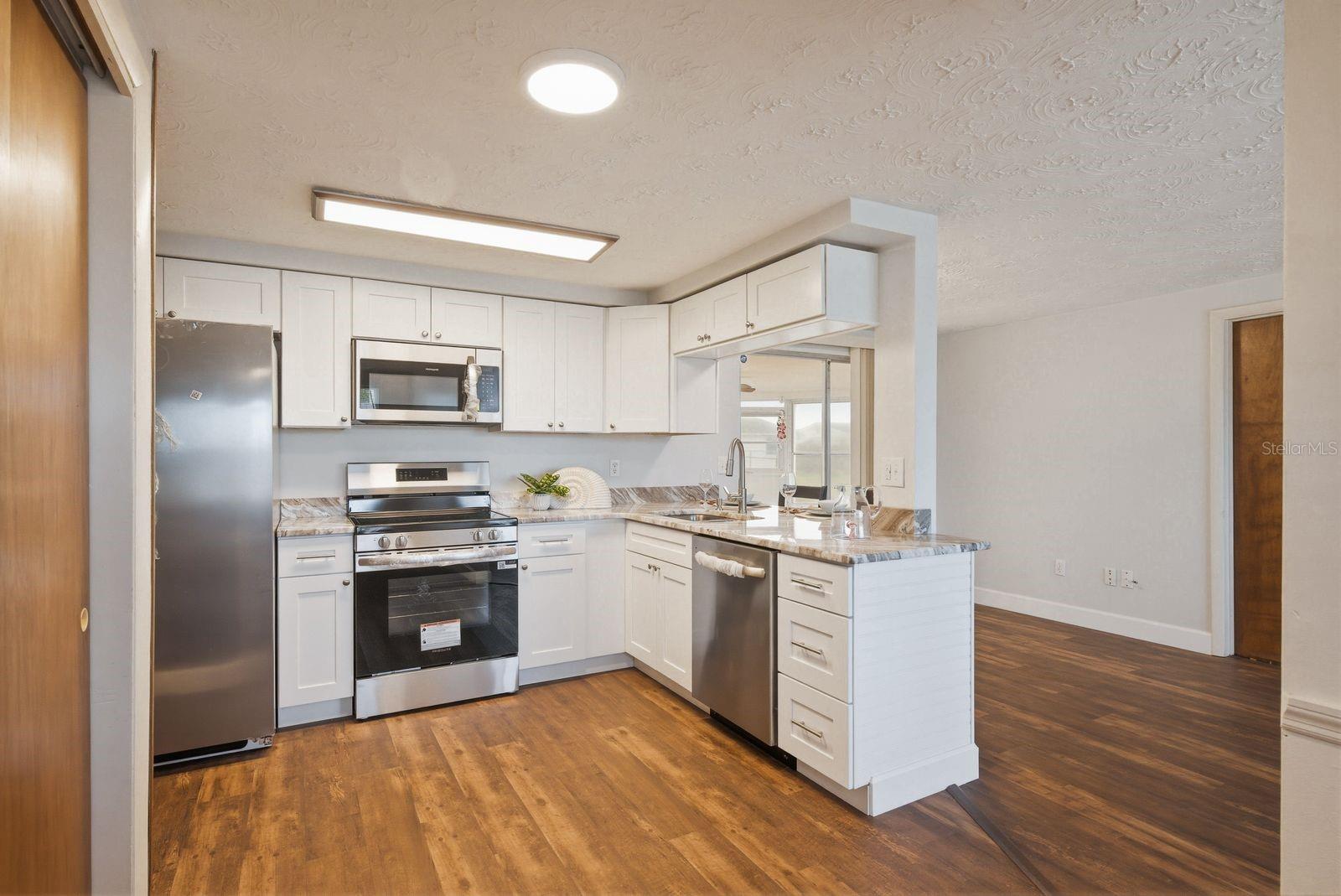 3551 DARLINGTON RD, HOLIDAY, FL, 34691