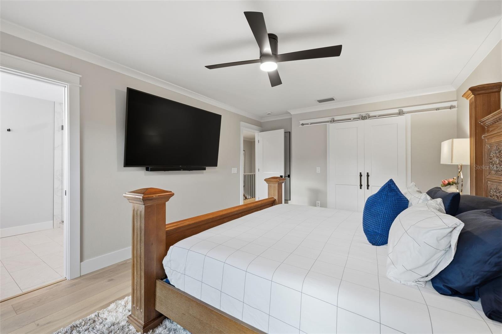 417 S PALOMA PL, TAMPA, FL, 33609