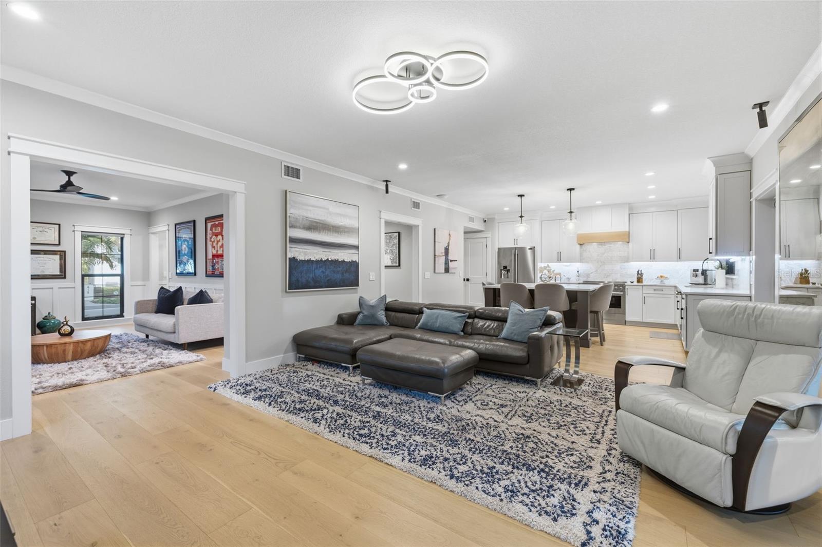 417 S PALOMA PL, TAMPA, FL, 33609