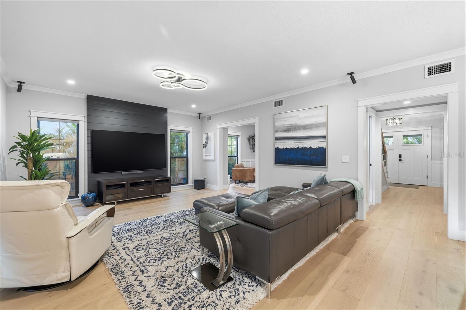 417 S PALOMA PL, TAMPA, FL, 33609