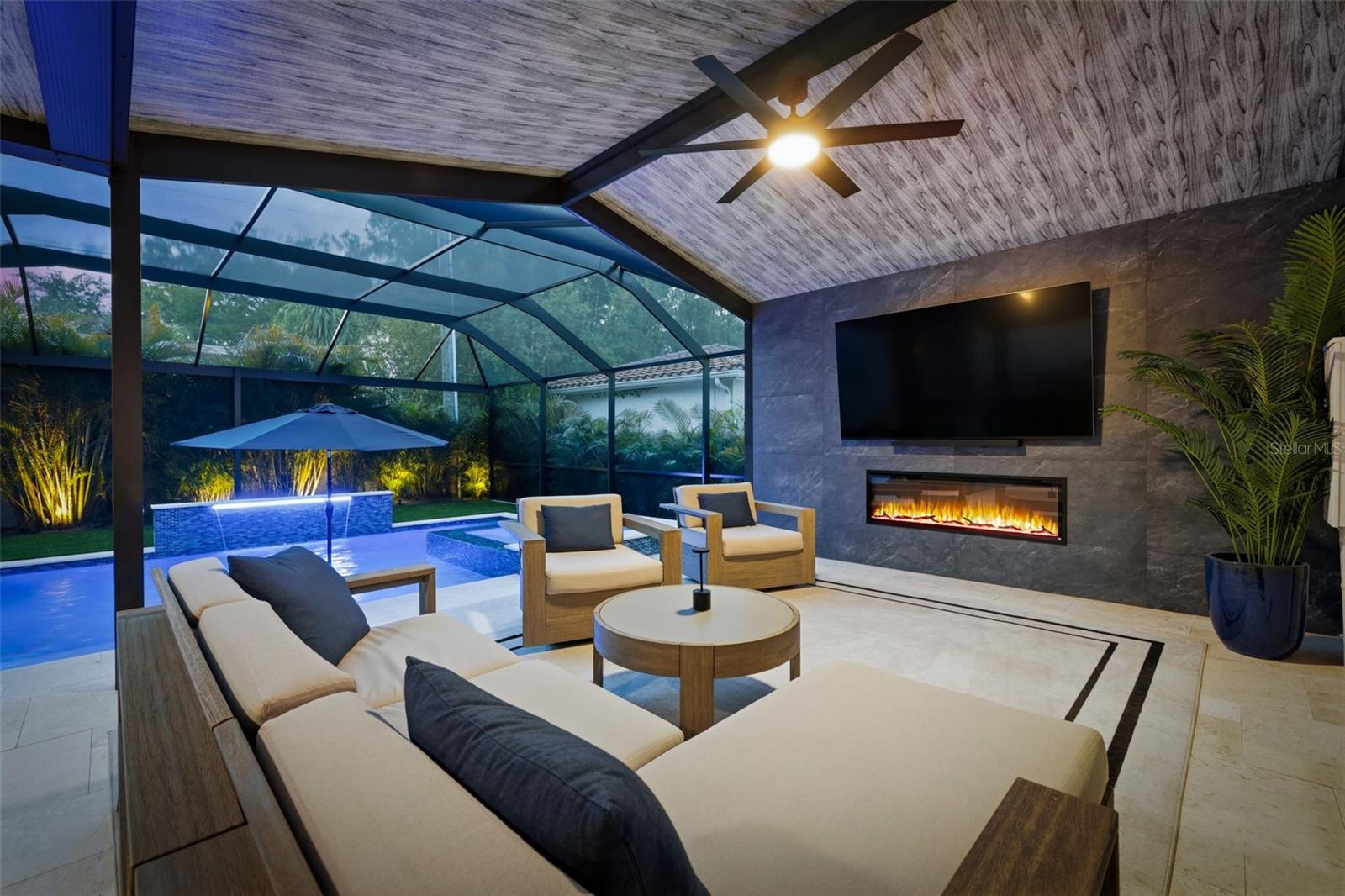 417 S PALOMA PL, TAMPA, FL, 33609