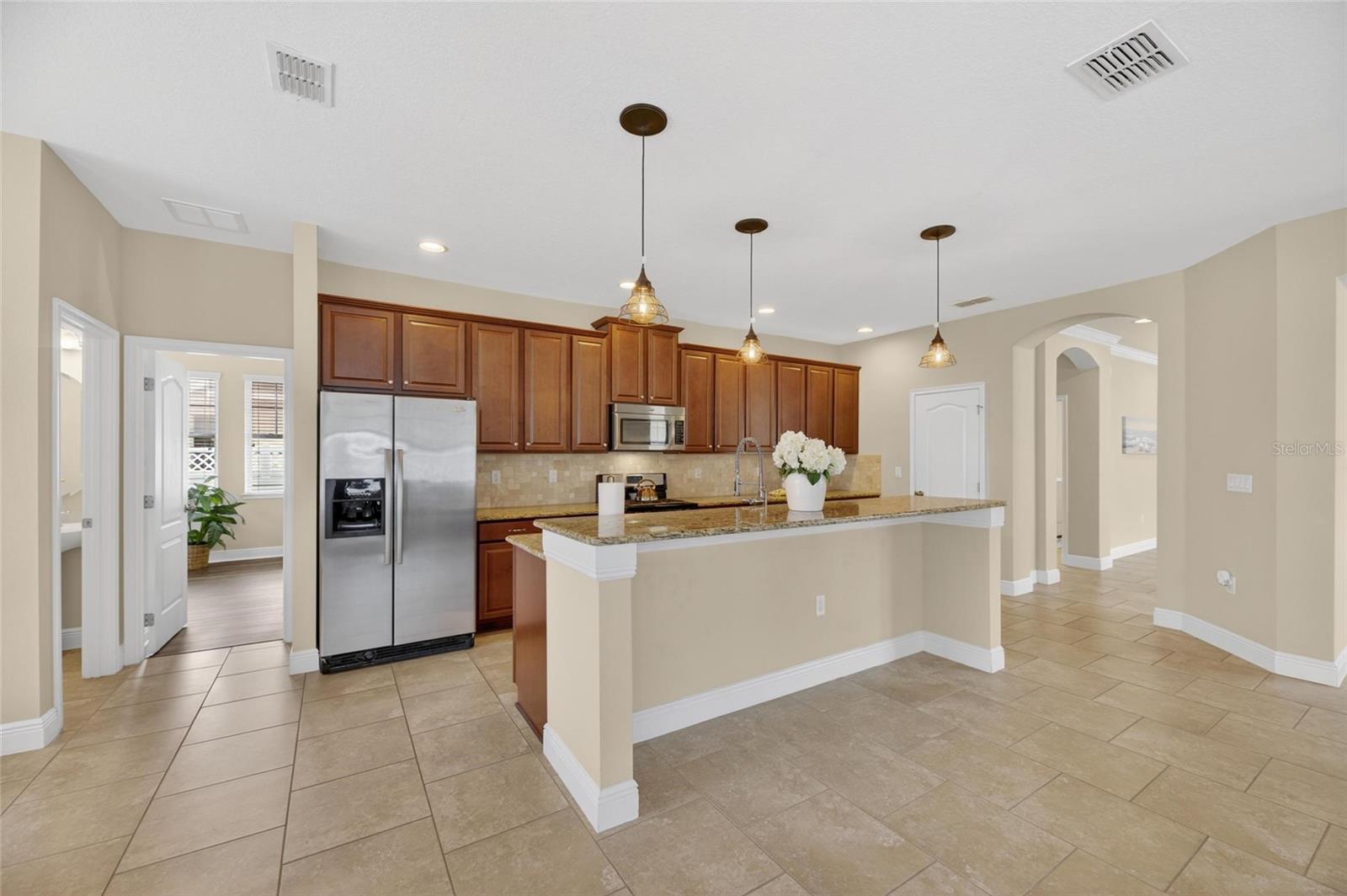 513 MANNS HARBOR DR, APOLLO BEACH, FL, 33572