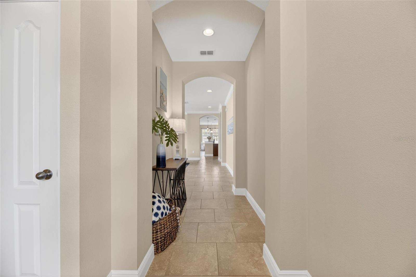 513 MANNS HARBOR DR, APOLLO BEACH, FL, 33572